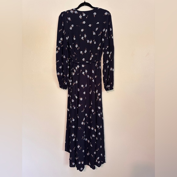 Christy Dawn Bergen Wrap Dress in Midnight Rose Navy Size Large - Picture 7 of 7